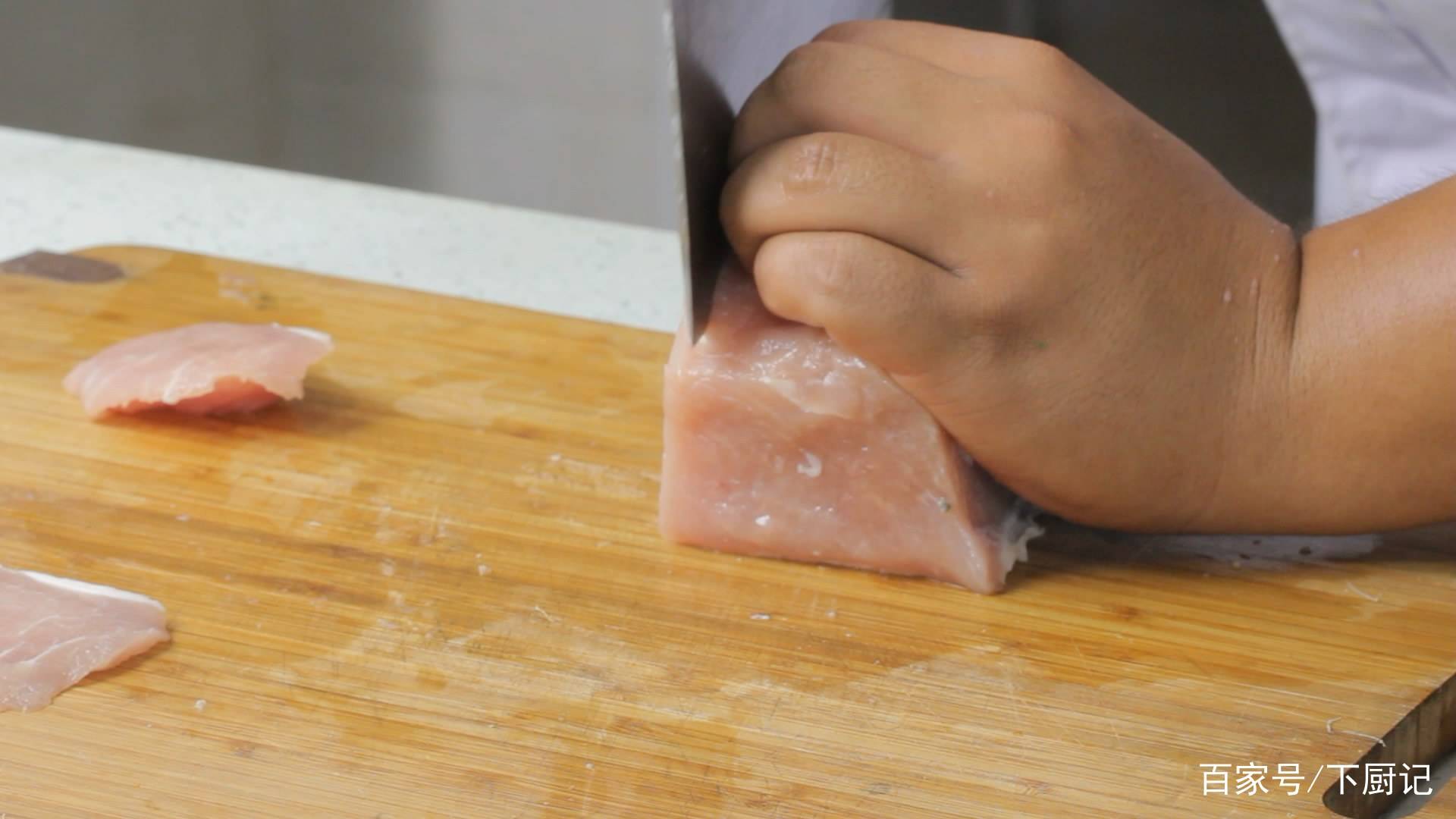 IM电竞平台_
东北硬菜锅包肉 很多多少人做的不正宗 原来是没掌握好这3个关键点(图6) IM电竞平台_
东北硬菜锅包肉 很多多少人做的不正宗 原来是没掌握好这3个关键点(图6)