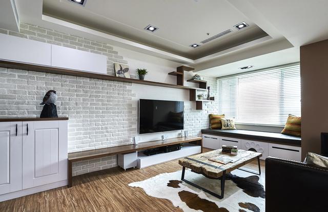 【IM电竞官网】精选美食:肉片溜黄瓜、腐竹炖牛腩、芹叶拌香干、虾丸汤面的做法(图1) IM电竞