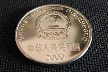 IM电竞:土豆小饼的做法_土豆小饼怎么做_妖妖~(图1) IM电竞官网